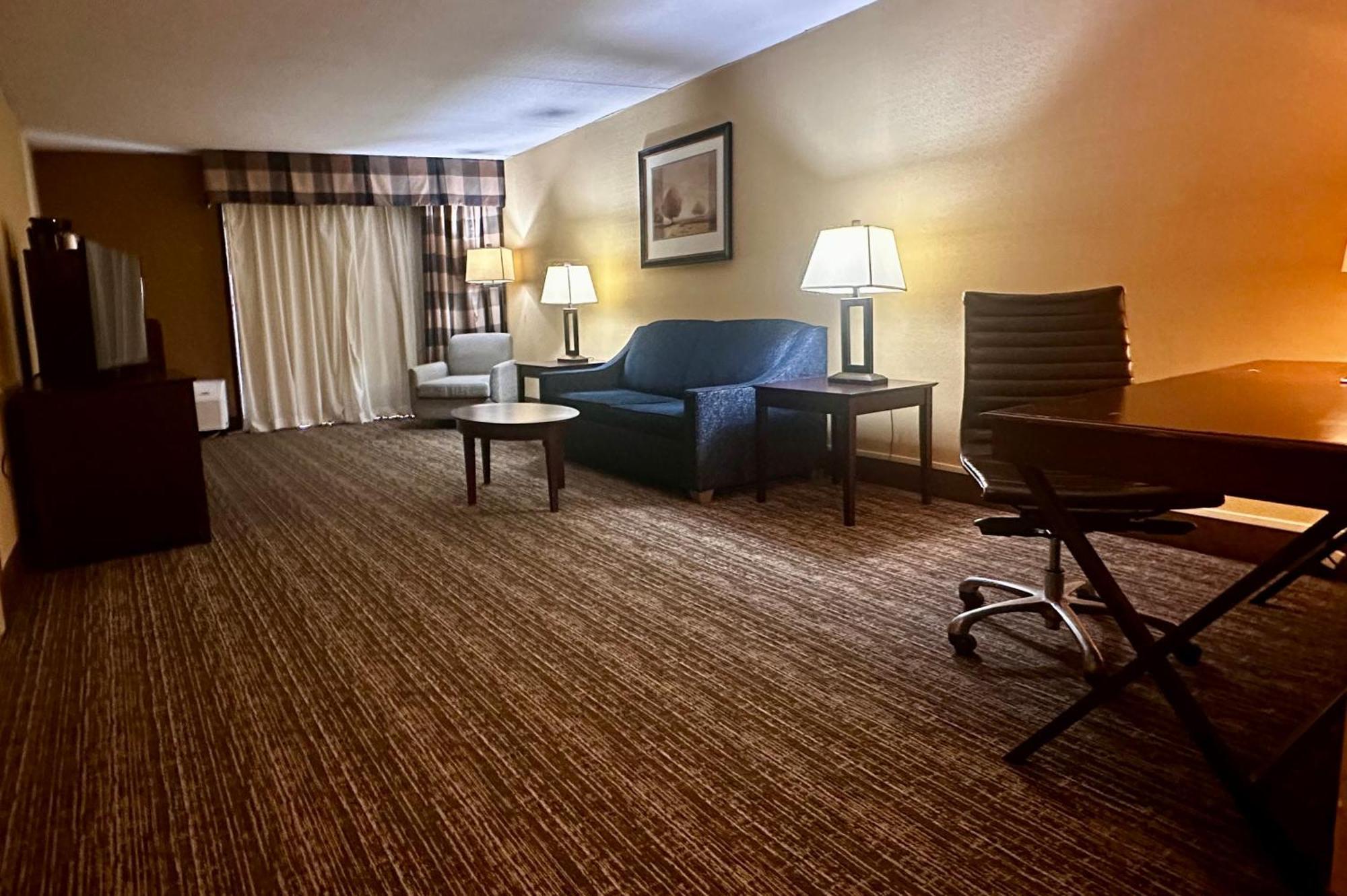 Hotel Red Lion Hershey Harrisburg
